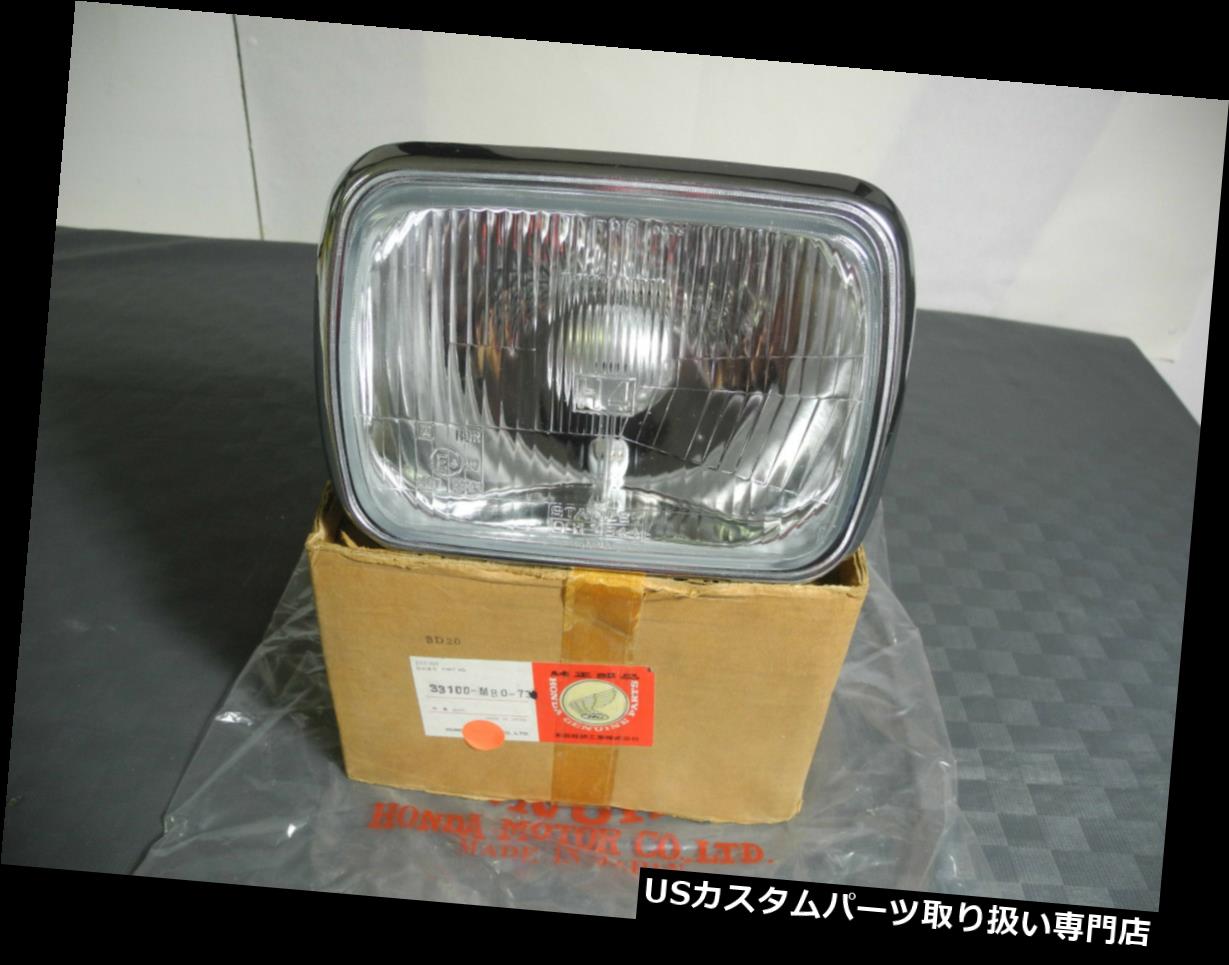 USヘッドライト ScheinwerferヘッドライトホンダVF750S RC07 BJ.82-85 V45セイバーニューパートノイ Scheinwerfer Headlight Honda VF750S RC07 BJ.82-85 V45 Sabre New Part Neu 【並行輸入品】