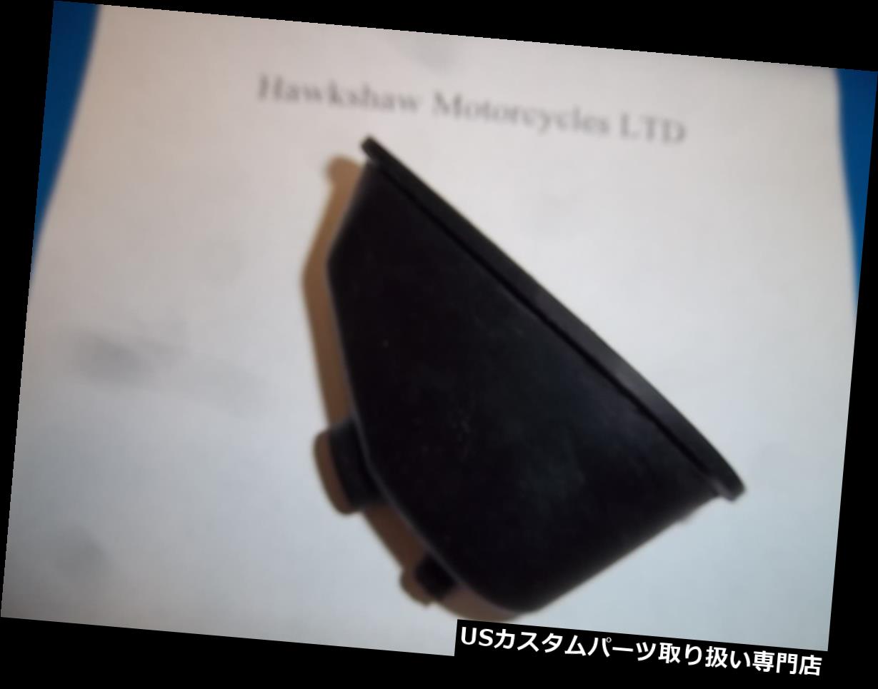 USヘッドライト BSA A65 TRIUMPH T120 BONNEVILLE TR6 OIF 1971-72ヘッドライトラバーブーツ19-1349 BSA A65 TRIUMPH T120 BONNEVILLE TR6 OIF 1971-72 HEADLIGHT RUBBER BOOT 19-1349 【並行輸入品】