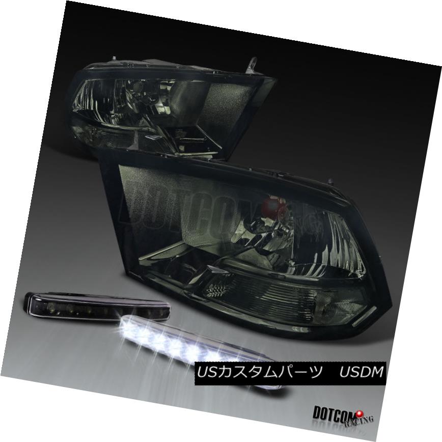 ヘッドライト Dodge 09-17 RAM 1500 2500 3500 Smoke Tint Headlight+8-LED Bumper DRL Fog Lights ドッジ09-17 RAM 1500 2500 3500スモークティントヘッドライト+ 8-LE DバンパーDRLフォグライト 【並行輸入品】