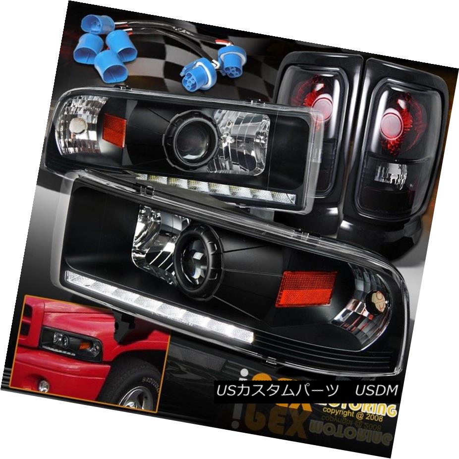 ヘッドライト 97-01 Dodge Ram 1500 SPORT Projector LED Black Headlight + Dark Smoke Tail Light 97-01 Dodge Ram 1500スポーツプロジェクターLEDブラックヘッドライト+ダークスモークテールライト 【並行輸入品】
