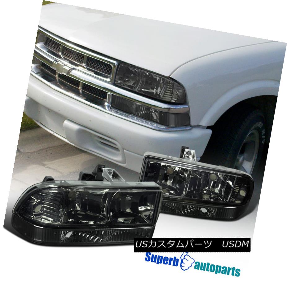 ヘッドライト 98-04 Chevy S10 Blazer Smoke Headlights+Signal Bumper Lights w/ Clear Reflector 98-04 Chevy S10 Blazerスモークヘッドライト+ Sig ナルバンパーライト/クリアリフレクター 【並行輸入品】