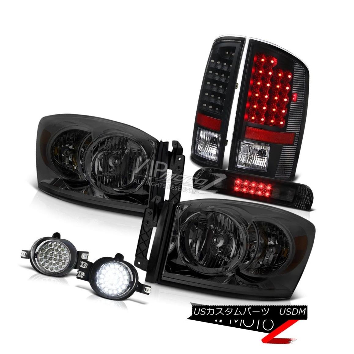 ヘッドライト Dark Smoke Headlamps LED Taillights Surface Fog Third Brake Cargo 07-08 Ram Hemi ダーク・スモーク・ヘッドランプLEDテールライトサーフェス・フォグ第3ブレーキ・カーゴ07-08ラム・ヘミ 【並行輸入品】