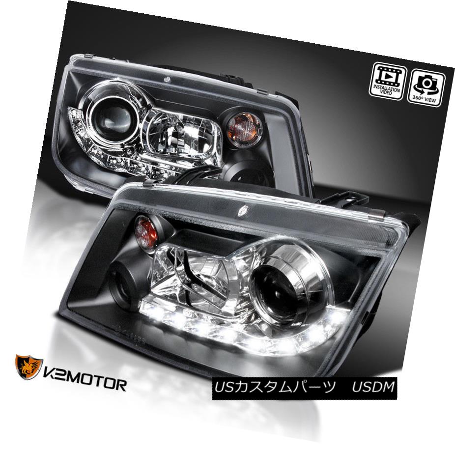 ヘッドライト For 1999-2005 VW Jetta R8 LED Style Projector Headlights Bk Black 1999 - 2005年のVWジェッタR8 LEDスタイルプロジェクターヘッドライトBkブラック 【並行輸入品】