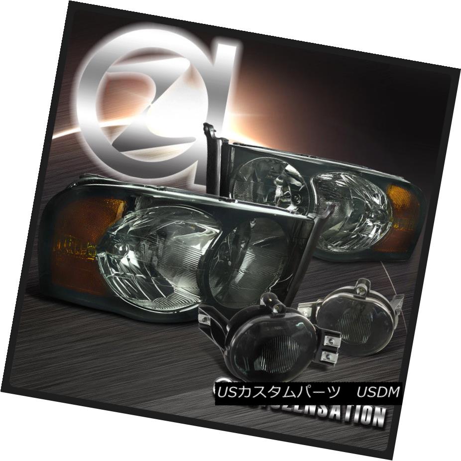 ヘッドライト 02-05 Ram 1500 2500 3500 Smoke Crystal Headlights+Tinted Fog Driving Bumper Lamp 02-05 Ram 1500 2500 3500スモーククリスタルヘッドライト+スズ テッドフォグ駆動バンパーランプ 【並行輸入品】