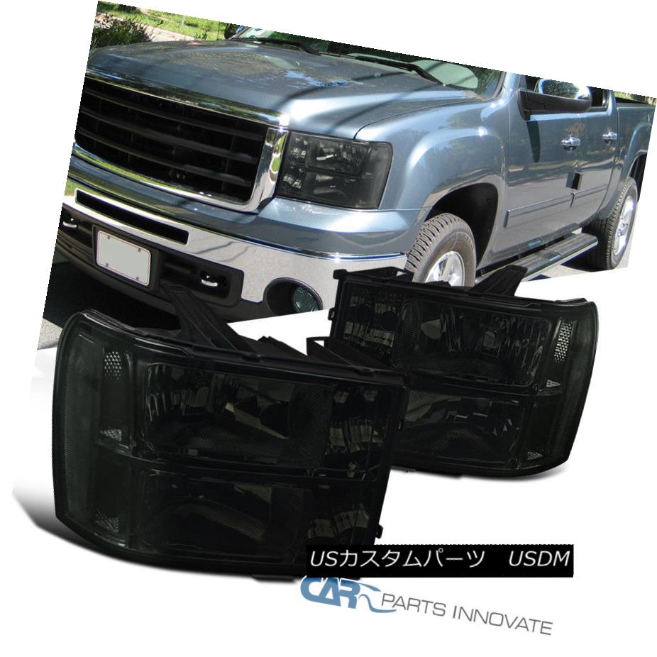 ヘッドライト 07-13 GMC Sierra Pickup Smoke Replacement Headlights Tinted Driving Head Lamps 07-13 GMC Sierraピックアップスモーク交換ヘッドライトティンテッドドライビングヘッドランプ 【並行輸入品】
