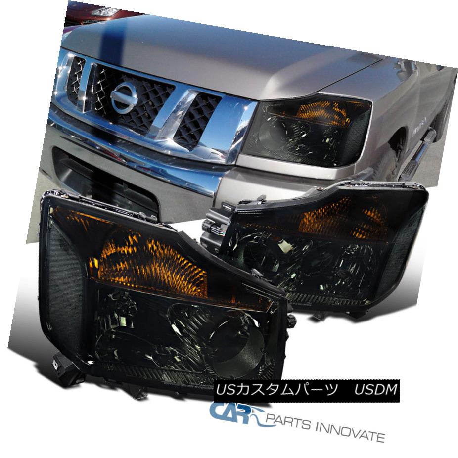ヘッドライト For Nissan 04-15 Titan 04-07 Armada Smoke Replacement Headlights Head Lamps Pair 日産04-15タイタン04-07アルマダ煙交換ヘッドライトヘッドランプペア 【並行輸入品】