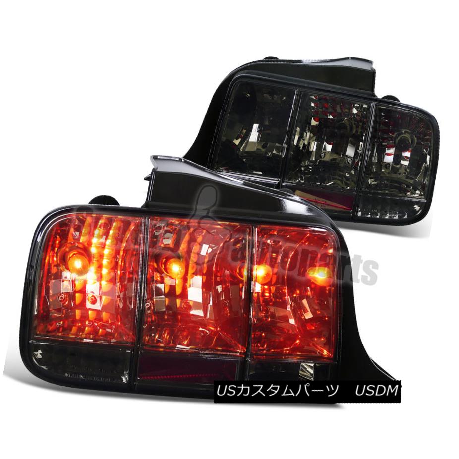 テールライト 2005-2009 Ford Mustang Tail Lights Sequential Signal Lamp Smoke 2005-2009フォードマスタングテールライトシーケンシャルシグナルランプスモーク 【並行輸入品】
