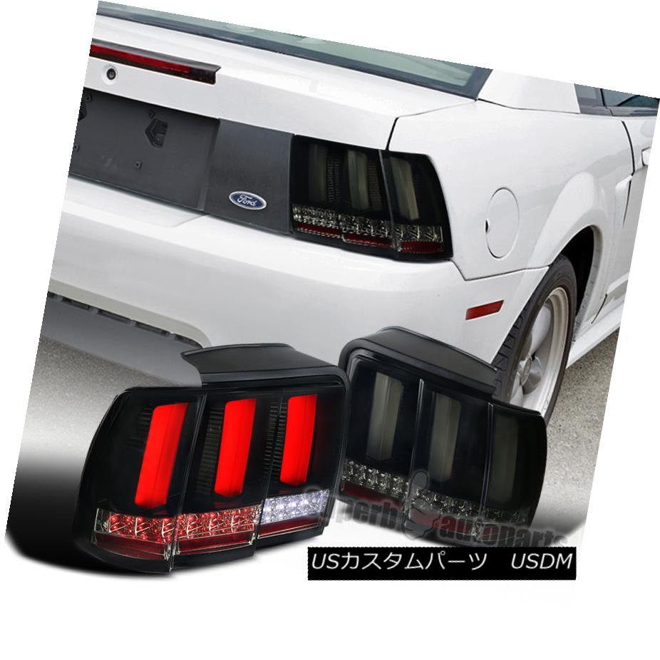 テールライト SEQ-LED 1999-2004 Ford Mustang Sequential LED Tail Lights Brake Lamps Smoke Lens SEQ-LED 1999-2004フォードマスタングシーケンシャルLEDテールライトブレーキランプスモークレンズ 【並行輸入品】