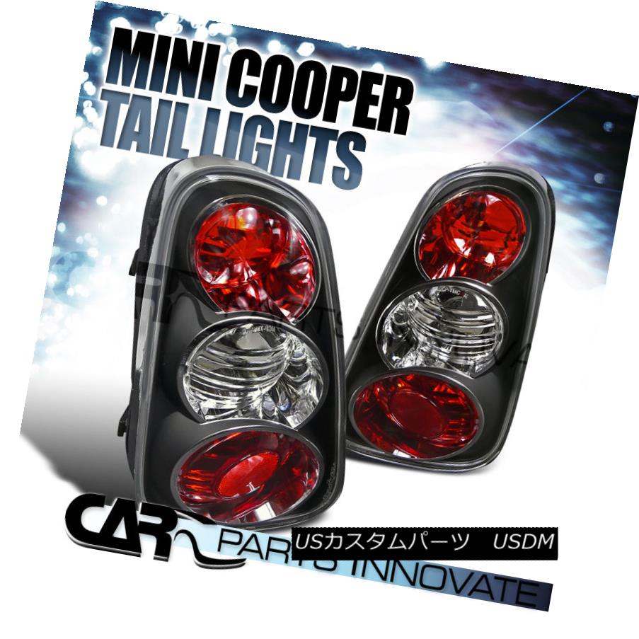 テールライト 2002-2004 Mini Cooper Altezza Black Tail Lights Rear Brake Lamp 2002-2004ミニクーパーAltezzaブラックテールライトリアブレーキランプ 【並行輸入品】