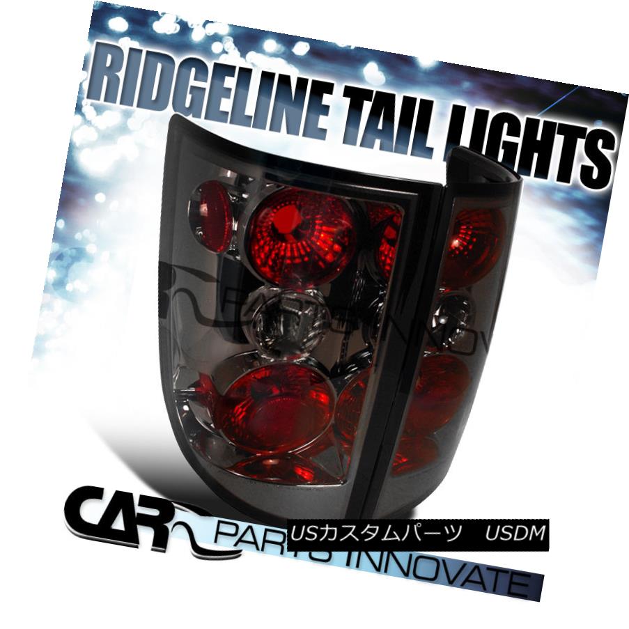 テールライト For Honda 05-10 Ridgeline Tail Lights Brake Stop Rear Lamp Altezza Smoke ホンダ用05-10リッジラインテールライトブレーキストップリアライトAltezza Smoke 【並行輸入品】