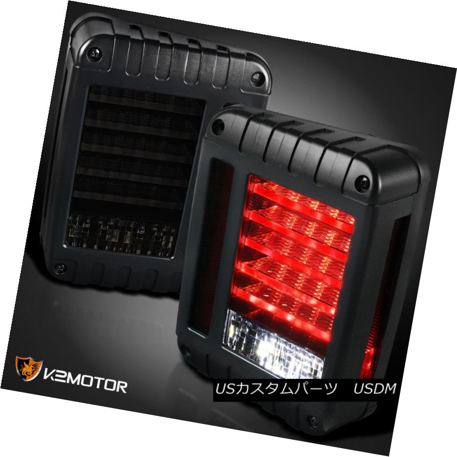 テールライト Smoke 2007-2017 Jeep Wrangler Full LED Bar Tail Lights Rear Brake Lamps Pair Smoke 2007-2017 Jeep WranglerフルLEDバーテールライトリアブレーキランプペア 【並行輸入品】