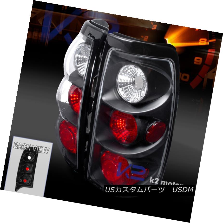 テールライト 2003-2006 Chevy Silverado Black Reverse Tail Lights Set 2003-2006シボレーシルバラードブラックリバーステールライトセット 【並行輸入品】