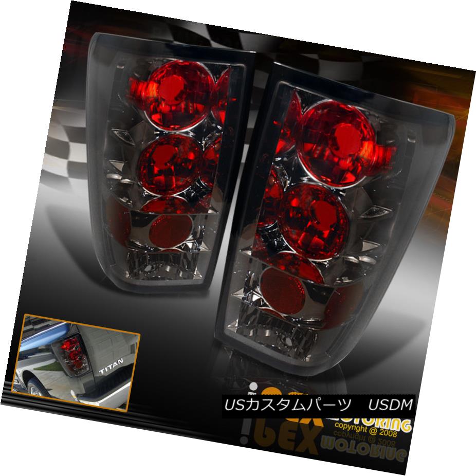 テールライト For 2004-2014 Nissan Titan Smoke Tinted Lens Tail Lights Brake Lamps 2004年?2014年Nissan Titan Smoke Tinted Lensテールライトブレーキランプ 【並行輸入品】