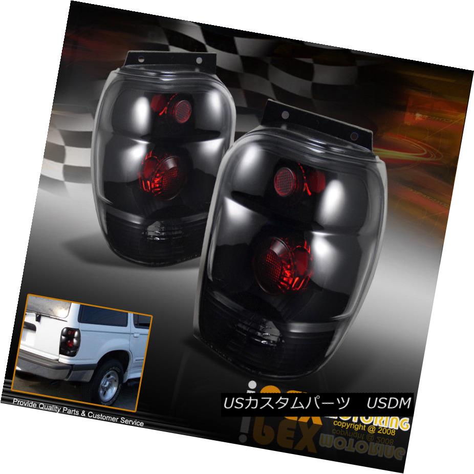 テールライト 98-00 FORD EXPLORER ALTEZZA TAILLIGHTS DARK SMOKE/BLACK 98-00フォードエクスプローラーアルテッツァTAILLIGHTSダークSMOKE /ブラック 【並行輸入品】