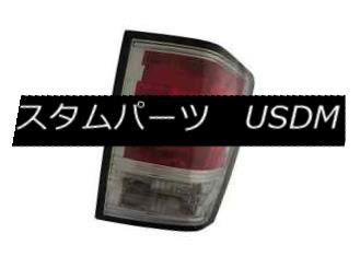 テールライト IPCW CWT-CE5005CS Pair of Platinum Smoke Tail Lights for 05-06 Grand Cherokee IPCW CWT-CE5005CS 05-06グランドチェロキーのプラチナ煙テールライトのペア 【並行輸入品】