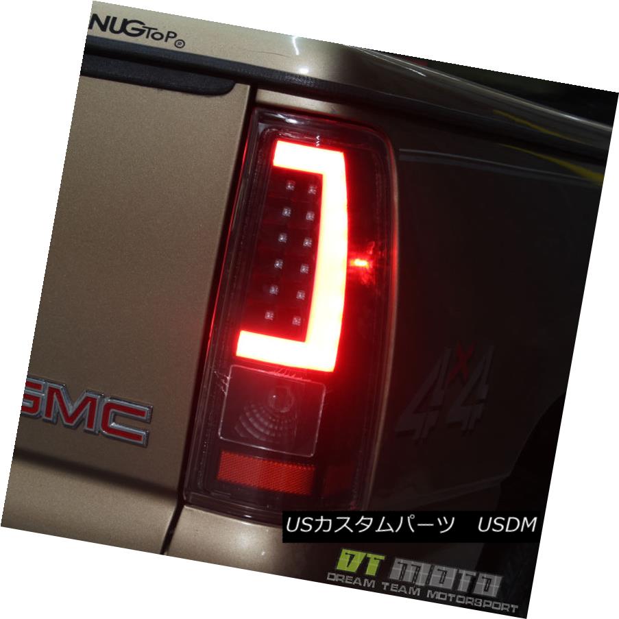 テールライト Black 1999-2002 Chevy Silverado 1500 99-06 GMC Sierra LED Tube Tail Lights Lamps ブラック1999-2002シボレーシルバラード1500 99-06 GMC Sierra LEDチューブテールライトランプ 【並行輸入品】