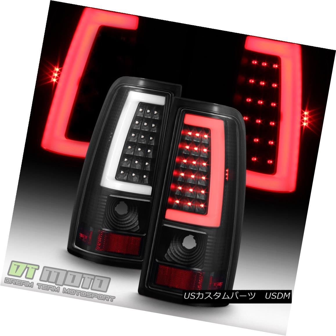 テールライト Black 1999-2006 GMC Sierra 1500 99-02 Chevy Siverado LED Tube Tail Lights Lamps ブラック1999-2006 GMC Sierra 1500 99-02シボレーシルバラードLEDチューブテールライトランプ 【並行輸入品】