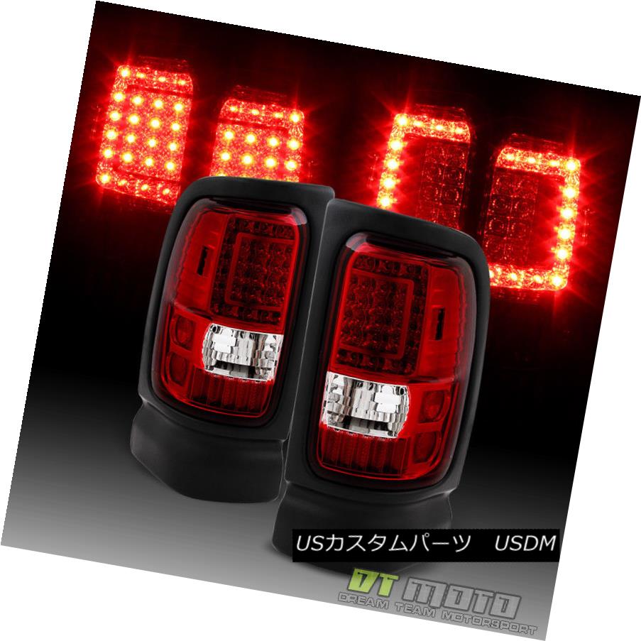 テールライト 1994-2001 Dodge Ram 1500 2500 3500 Pickup Red Clear LED Tail Lights Brake Lamps 1994-2001 Dodge Ram 1500 2500 3500ピックアップレッドクリアテールライトブレーキランプ 【並行輸入品】