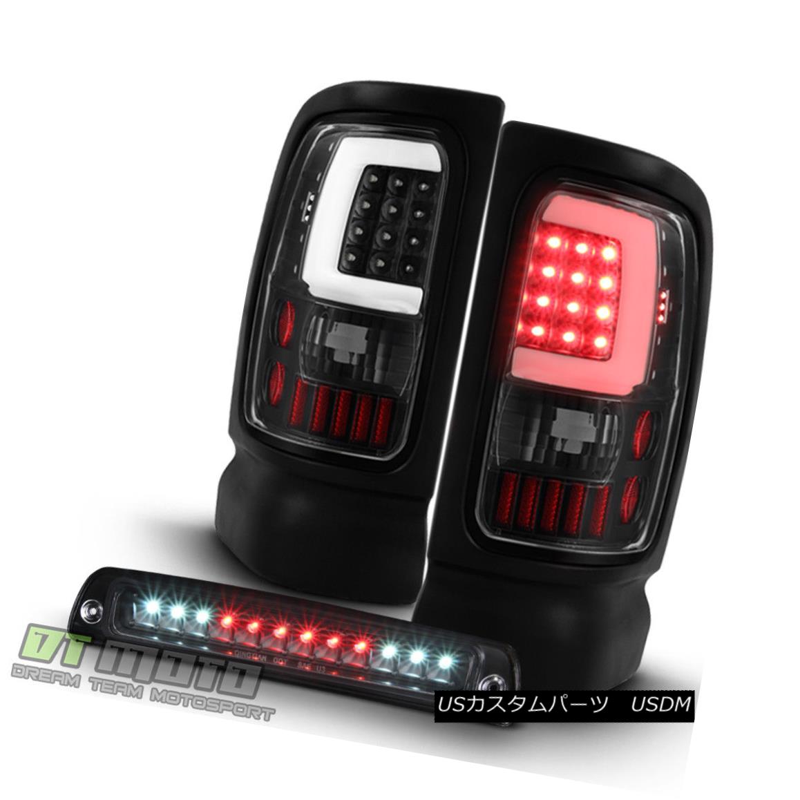 テールライト Black 1994-2001 Dodge Ram 1500 LED Tube Tail Lights+LED 3rd Brake Cargo Lamp Set Black 1994-2001 Dodge Ram 1500 LEDチューブテールライト+ LED第3ブレーキカーゴランプセット 【並行輸入品】