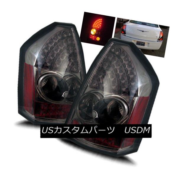 テールライト For 05-07 Chrysler 300C Smoke LH/RH LED Tail Lights Rear Brake Lamps Replacement 05-07クライスラー300CスモークLH / RH LEDテールライトリアブレーキランプの交換 【並行輸入品】