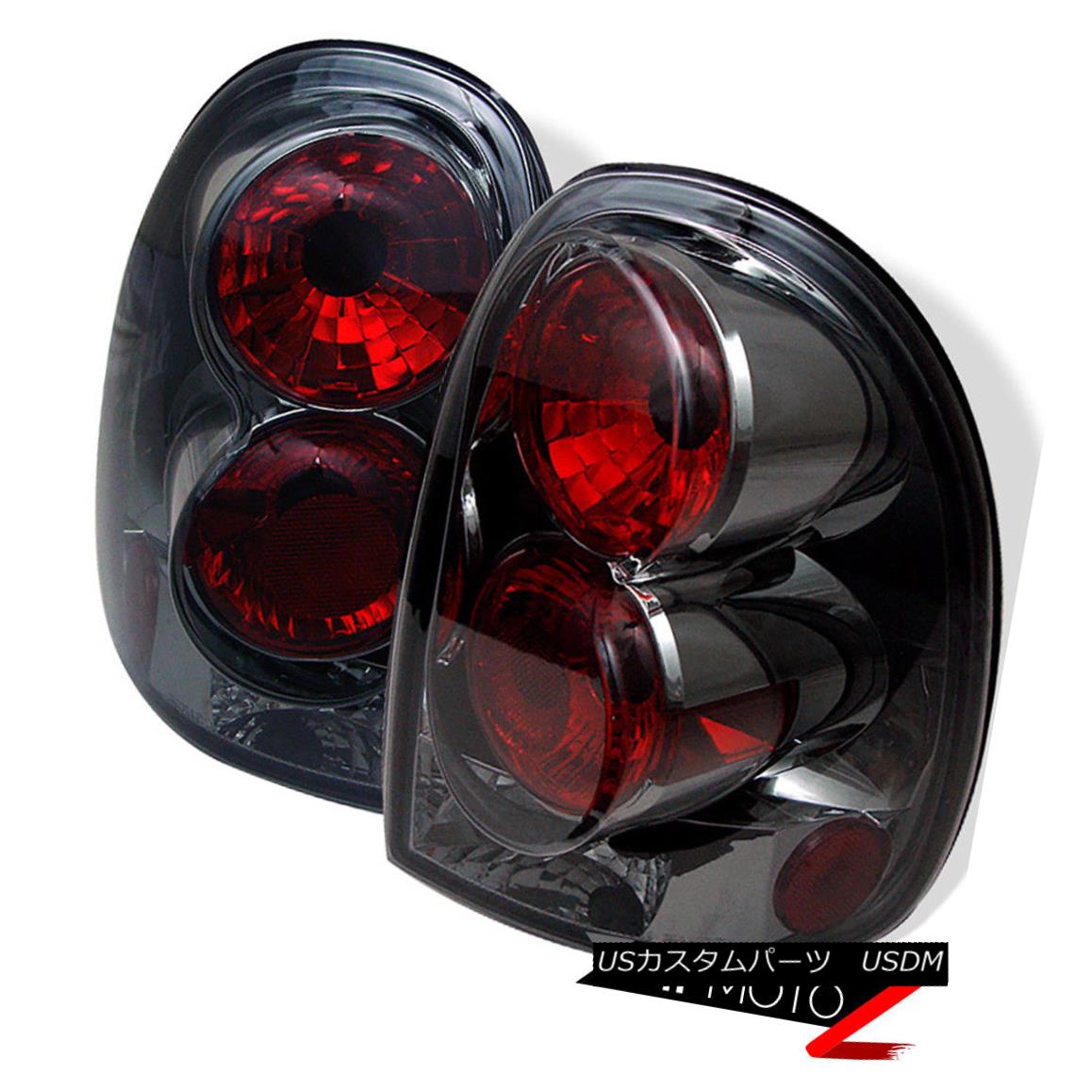 テールライト Dodge Chrysler Caravan Durango Town Country Smoke Tail Lights Rear Brake Pair ドッジクライスラーキャラバンデュランゴタウンカントリースモークテールライトリアブレーキペア 【並行輸入品】
