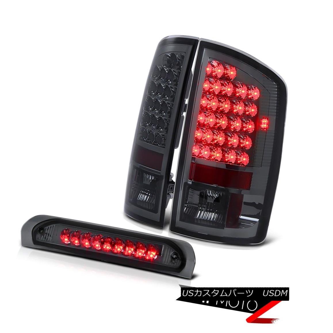 テールライト Dodg 07-08 RAM L+R Smoke LED Tail Light+3rd Third Brake SMD Rear Lamp Assembly ドッジ07-08 RAM L + RスモークLEDテールライト+第3サードブレーキSMDリアランプアセンブリ 【並行輸入品】
