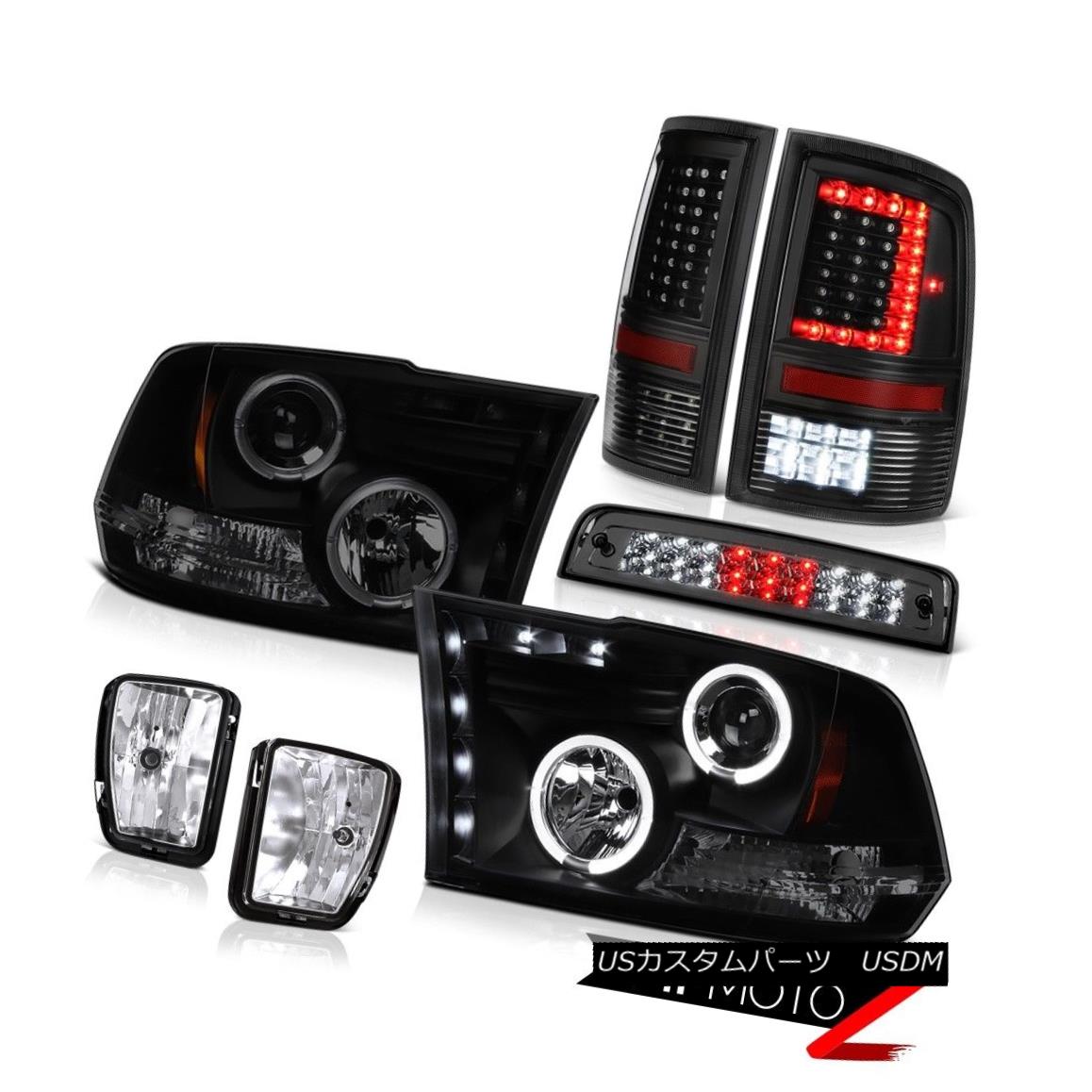 テールライト 13-18 RAM 1500 Matte Black Tail Light Third Brake Lights Fog Headlamp Assembly 13-18 RAM 1500マットブラックテールライト第3ブレーキライトフォグヘッドランプアセンブリ 【並行輸入品】