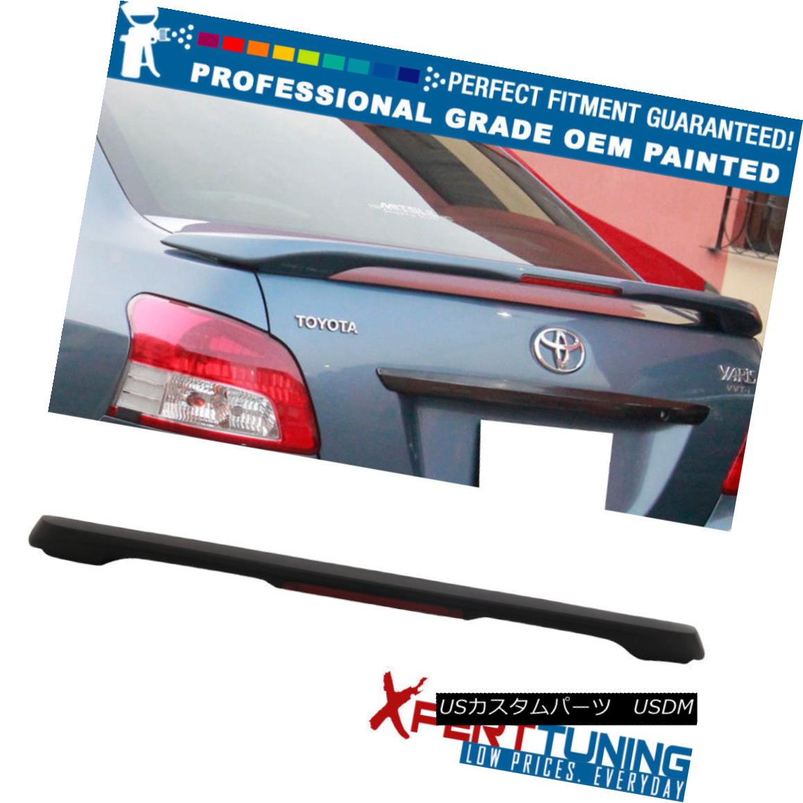 エアロパーツ Fit 07-13 Toyota Yaris OE Painted Trunk Spoiler & LED Light OEM Painted Color フィット07-13トヨタヤリスOE塗装トランクスポイラー＆amp; LEDライトOEM塗装色 【並行輸入品】