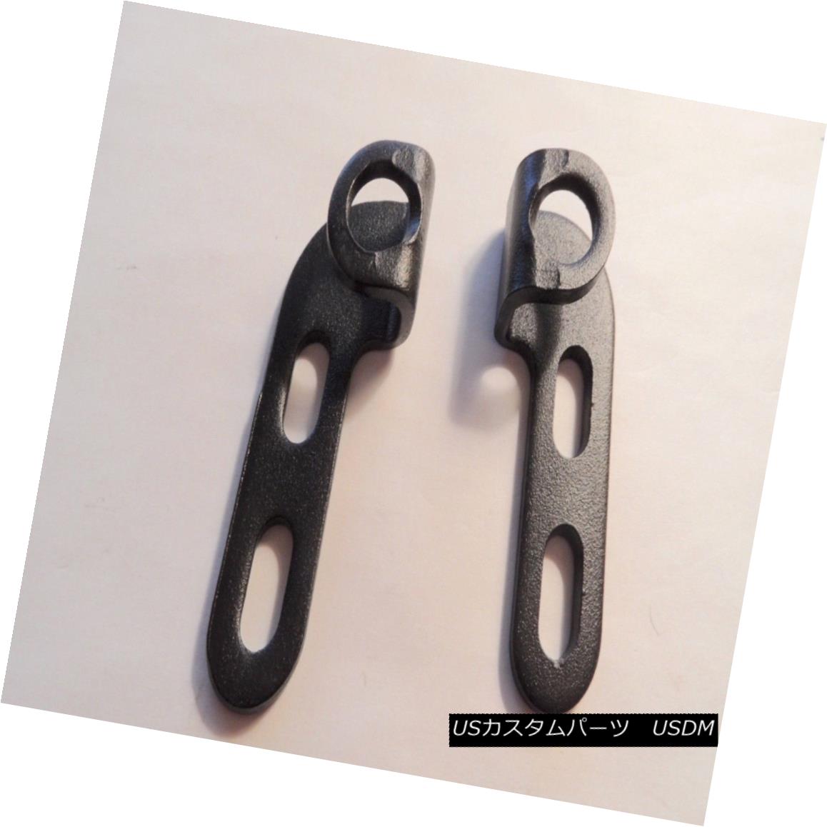 幌・ソフトトップ NOS JEEP CJ & YJ WRANGLER SOFT TOP VERTICAL RETAINER MOUNT-RIGHT & LEFT \'76-\'95 NOS JEEP CJ＆amp; YJラングラーソフトトップ垂直リテーナーMOUNT-RIGHT＆amp; LEFT \'76 -\'95 【並行輸入品】