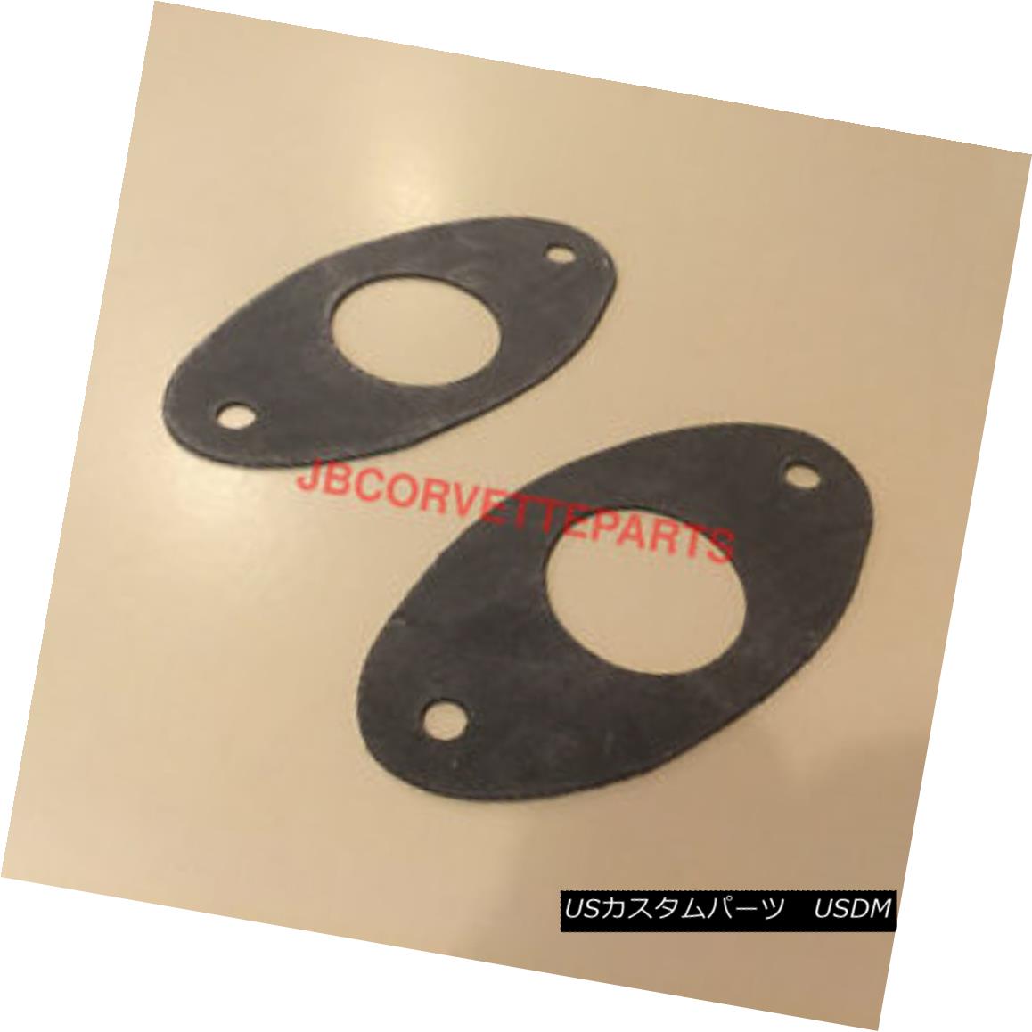 幌・ソフトトップ 68 thru 75 Corvette Convertible Soft Top Rear Decklid latch Gasket Pair 68から75までのコーベット・コンバーチブル・ソフト・トップ・リア・デッキド・ラッチ・ガスケット・ペア 【並行輸入品】
