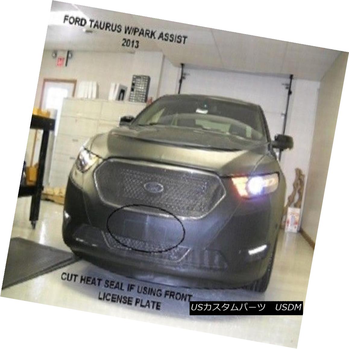 フルブラ ノーズブラ Lebra Front End Mask Cover Bra Fits FORD TAURUS & SHO w/ Park Assist 2013-2018 Lebraフロントエンドマスクカバーブラはフォードタウルス＆amp; パークアシスト2013-2018 【並行輸入品】