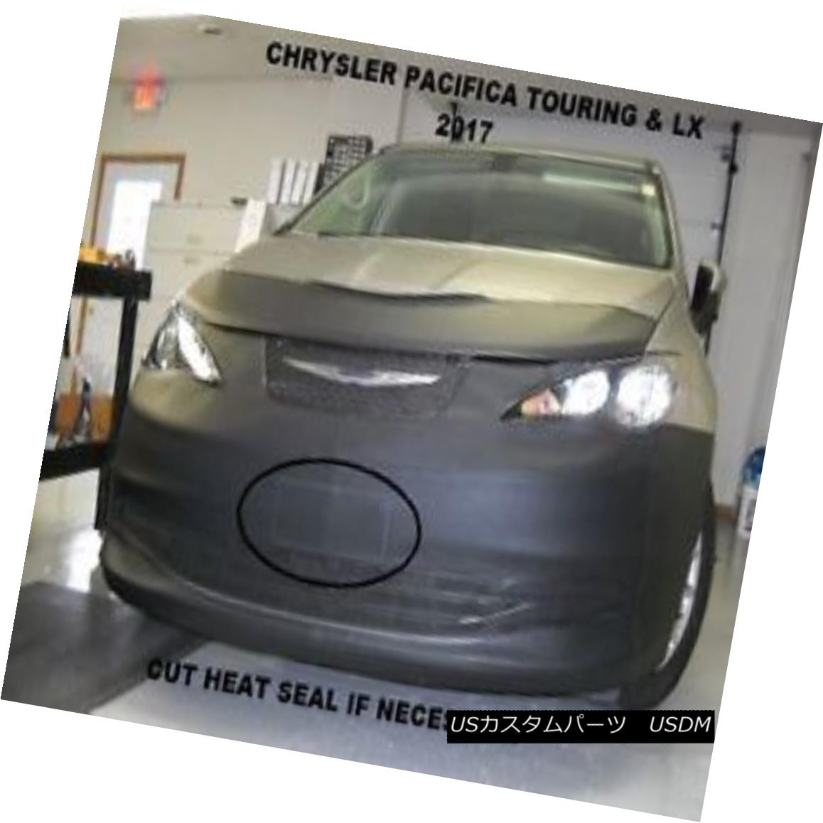 フルブラ ノーズブラ Lebra Front End Mask Cover Bra Fits 2017-2018 Chrysler Pacifica L LX & Touring Lebraフロントエンドマスクカバーブラフィット2017-2018 Chrysler Pacifica L LX＆amp; ツーリング 【並行輸入品】