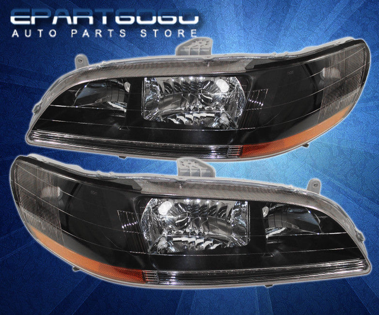 コーナーライト 98-02 Accord 2DR/4DR JDM Black Headlights Half Amber Strip + 8 LED DRL Fog Lamps 98-02アコード2DR / 4DR JDMブラックヘッドライトハーフアンバーストリップ+ 8 LED DRLフォグランプ 【並行輸入品】
