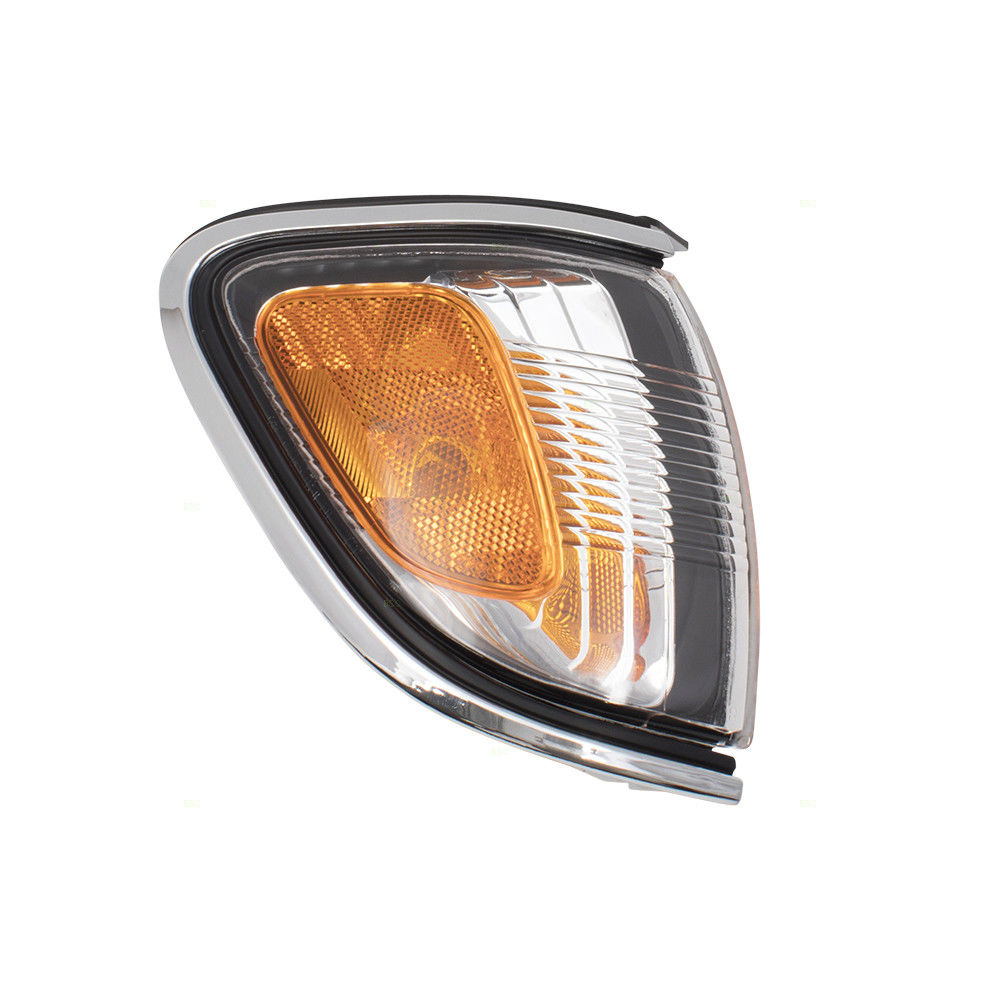 コーナーライト New Passengers Park Signal Corner Light Chrome Trim for 01-04 Toyota Tacoma トヨタタコマ用ニューパッセンジャーパークシグナルコーナーライトクロームトリム 【並行輸入品】