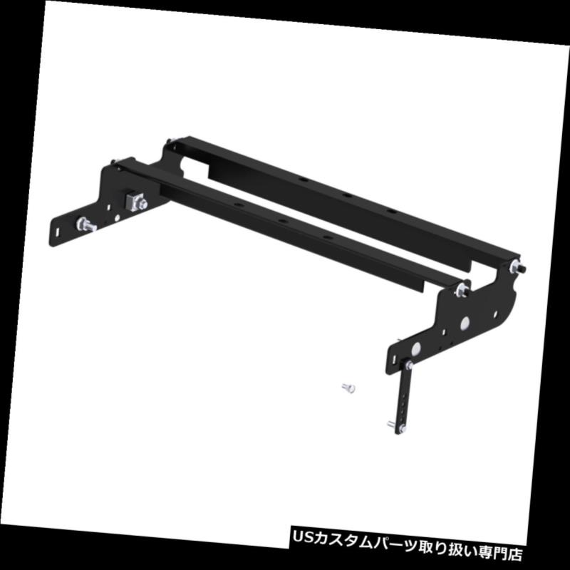 ヒッチメンバー 61332カートオーバーベッドグースネックヒッチ取り付けレール＆amp; A かっこ 61332 Curt Over-Bed Gooseneck Hitch Installation Rails & Brackets 【並行輸入品】