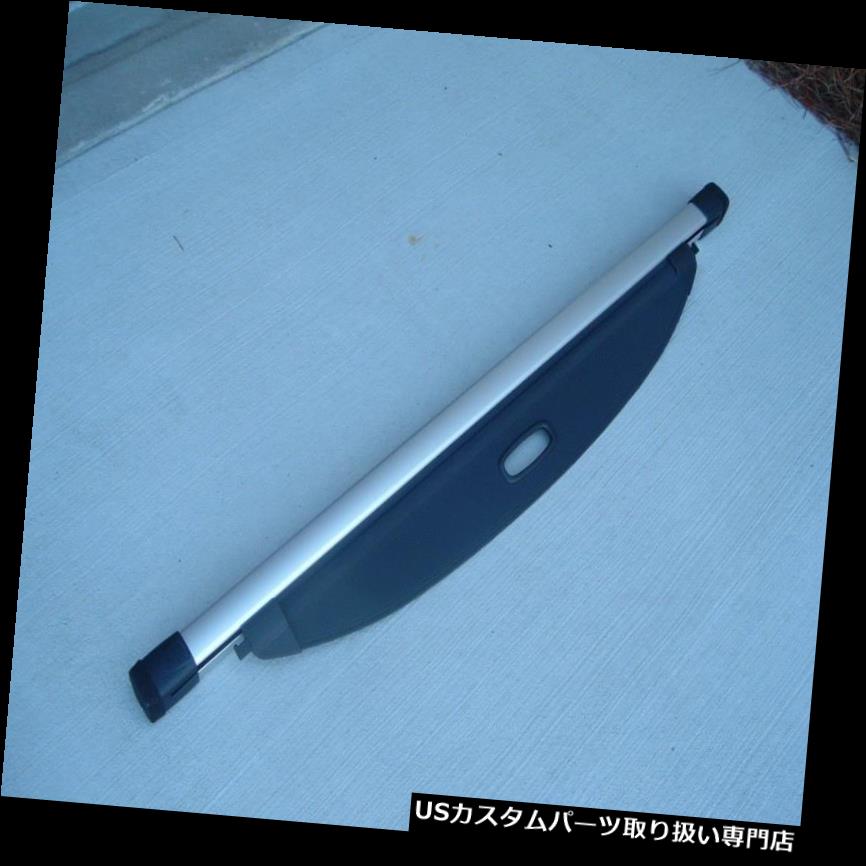 リアーカーゴカバー KIA Sorentoカーゴカバー/セキュリティシェード/ブラック/ OEM / 2014?2015 - EC！ KIA Sorento Cargo Cover / Security Shade / BLACK / OEM / 2014 to 2015 - EC! 【並行輸入品】