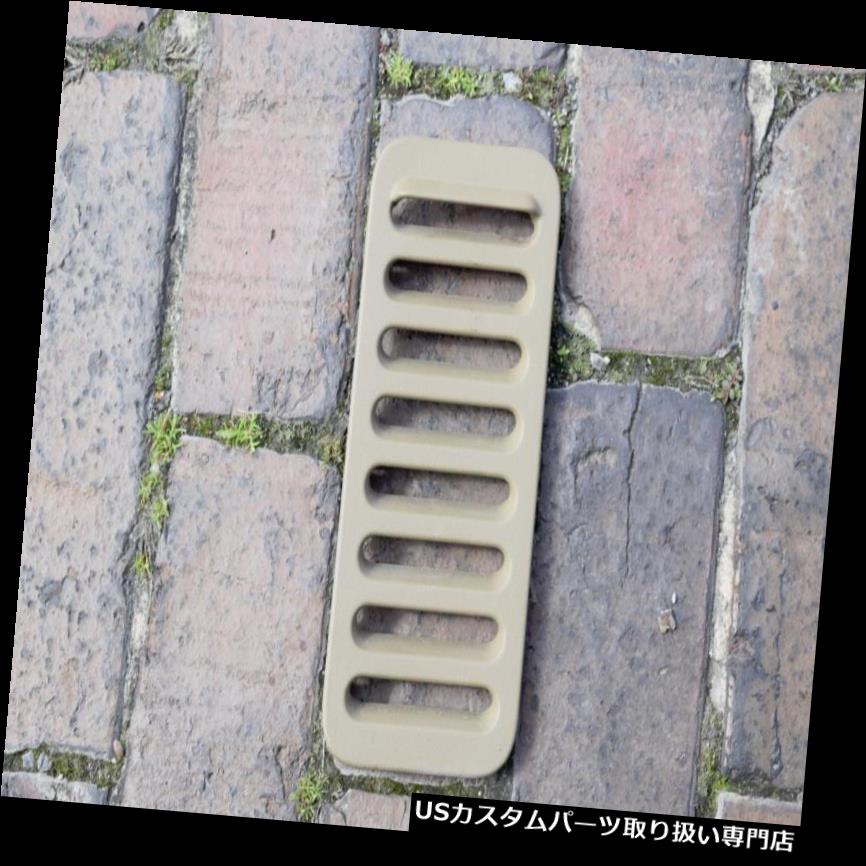 リアーカーゴカバー 1999-04ランドローバーディスカバリー2リアカーゴテールランプアクセスパネルカバートリムセット 1999-04 Land Rover Discovery 2 Rear Cargo Tail Lamp Access Panel Cover Trim Set 【並行輸入品】