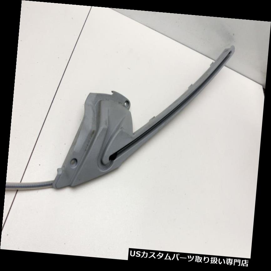 リアーカーゴカバー メルセデスW211 E270 02-06 A2118600222用ガイドカーゴエリアカバー右リア Guide Cargo Area Cover Right Rear for Mercedes W211 E270 02-06 A2118600222 【並行輸入品】