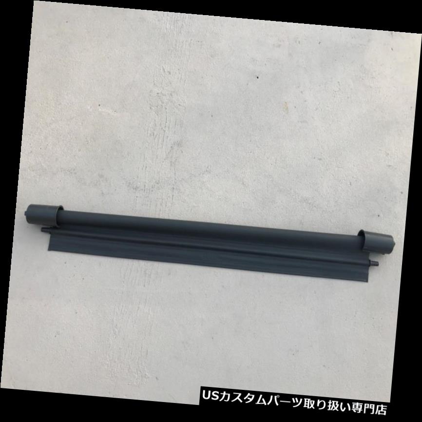 リアーカーゴカバー フォードエクスプローラーマウンテニアDKグレー後部ロールアップカーゴカバー95 96 97 98 99 00 01 FORD EXPLORER MOUNTAINEER DK GREY REAR ROLL UP CARGO COVER 95 96 97 98 99 00 01 【並行輸入品】