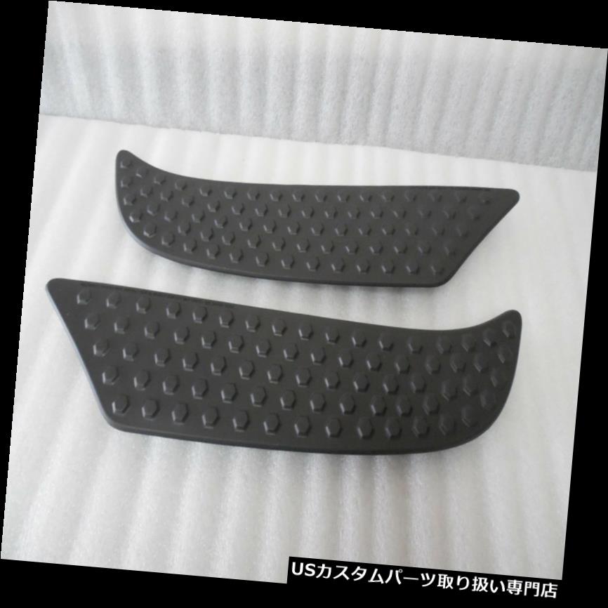 リアステップバンパー フォードエクスプローラースポーツTracリアバンパープラスチックステップパッドセット新しいOE 3 L 2 Z 17 B 807 AAC Ford Explorer Sport Trac Rear Bumper Plastic Step Pad Set New OE 3L2Z 17B807 AAC 【並行輸入品】