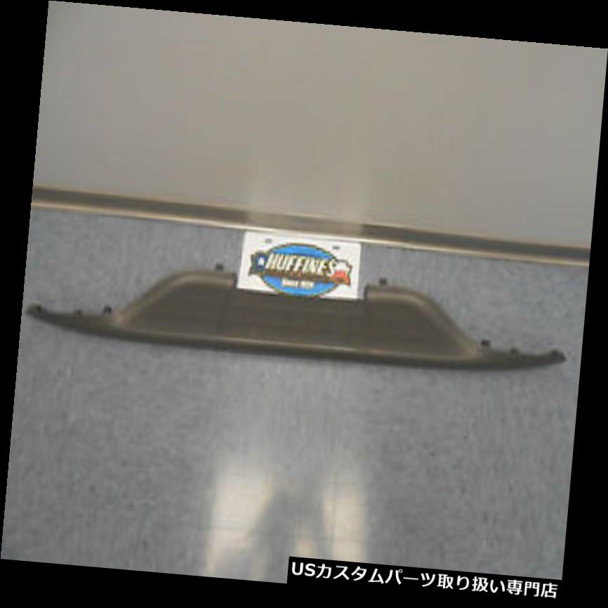 リアステップバンパー OEMバンパーセンターステップパッド2003-2006シボレータホ郊外(グレー)12335697 OEM Bumper Center Step Pad 2003-2006 Chevy Tahoe Suburban (Gray) 12335697 【並行輸入品】