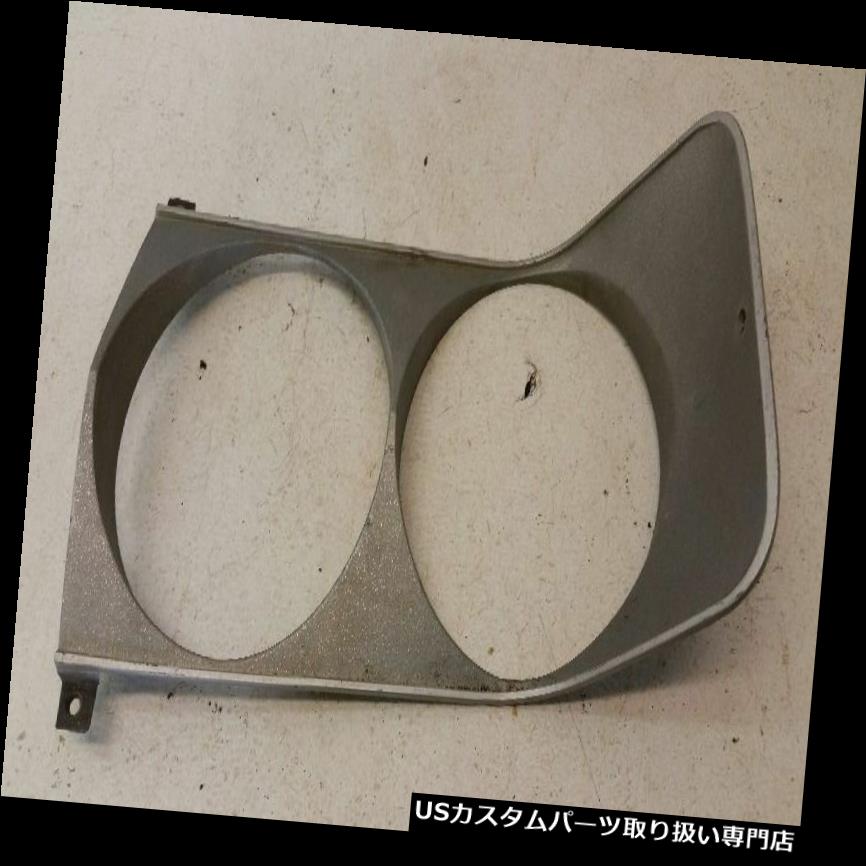 ヘッドライトカバー 1967 AMC Rebel 4ドア用助手席右ヘッドライトカバー Passenger Right Head Light Cover for 1967 AMC Rebel 4 Door 【並行輸入品】