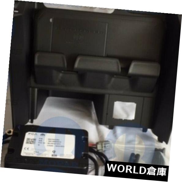 コンソールボックス 2019ダッジラム3500 OEMワイヤレス充電コンソールパドックチーiPhone Xギャラクシー 2019 Dodge Ram 3500 OEM Wireless Charging Console Pad Dock Qi iPhoneX Galaxy 【並行輸入品】|カスタムパーツ WORLD倉庫