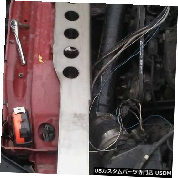 ラジエーターカバー BMW E30（1984-1991）ラジエーターカバープレート：ブラック BMW E30 (1984-1991) Radiator Cover Plate: Black 【並行輸入品】