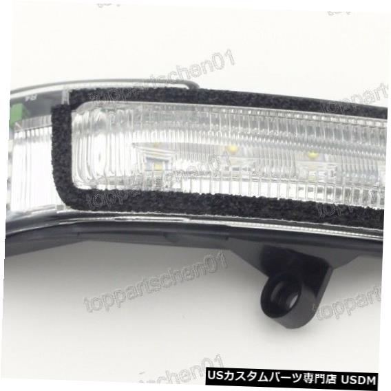 Turn Signal Lamp フォードF150の高い構成のためのRHのサイドミラーの回転信号ライトランプ RH Side Mirror Turn Signal Light Lamp For Ford F150 High Configuration 【並行輸入品】 41,470円