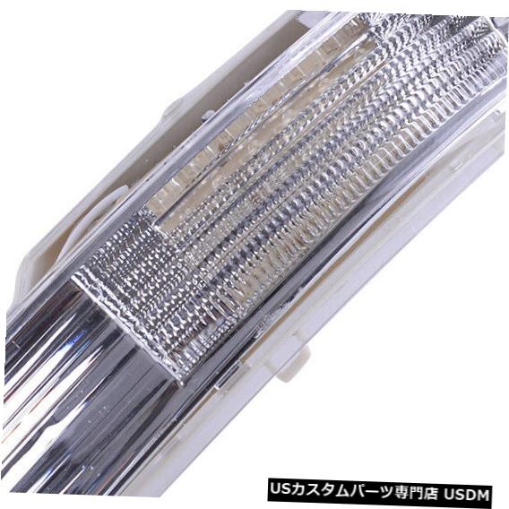 Turn Signal Lamp VW Touareg 2003-2007に適した左LEDターンシグナルインジケータライトランプNew Left LED Turn Signal Indicator Light Lamp Fit For VW Touareg 2003-2007 New 【並行輸入品】