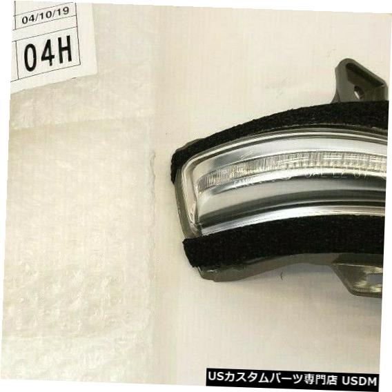 Turn Signal Lamp レクサスOEMファクトリーフロントパッセンジャーミラーターンシグナルランプ2009-2013 IS250 IS350 LEXUS OEM FACTORY FRONT PASSENGER MIRROR TURN SIGNAL LAMP 2009-2013 IS250 IS350 【並行輸入品】