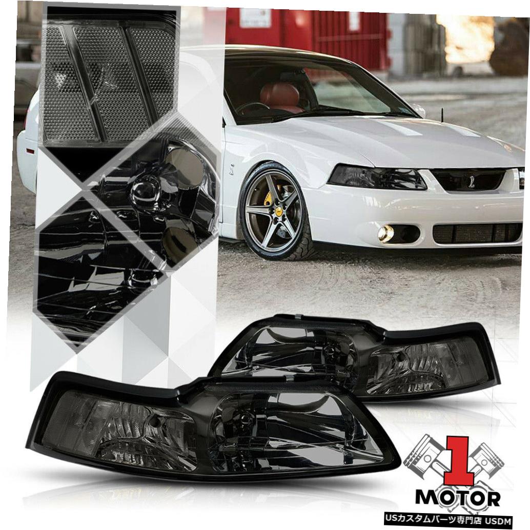 ヘッドライト 99-04フォードマスタング用スモークティンテッドヘッドライトクリアコーナーターンシグナルリフレクター Smoke Tinted Headlight Clear Corner Turn Signal Reflector for 99-04 Ford Mustang 【並行輸入品】