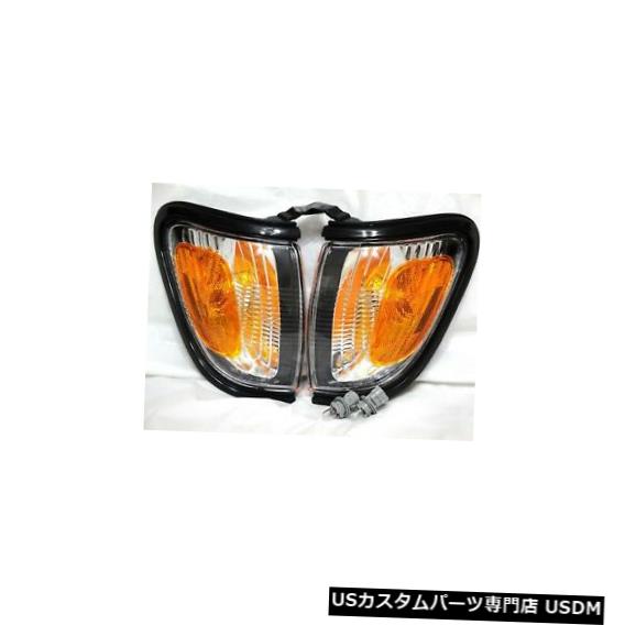 Turn Signal Lamp 2001年のタコマのフロントコーナーターンシグナルパーキングライトランプブラックトリムAペア Front Corner Turn Signal Parking Light Lamp w/Black Trim A Pair For 2001 Tacoma 【並行輸入品】