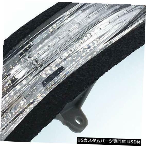 Turn Signal Lamp バックターンシグナルLEDサイドミラーランプ左側互換性のある81740-60090 Rearview Turn Signal LED Side Mirror Lamp Left Side Compatible 81740-60090 【並行輸入品】